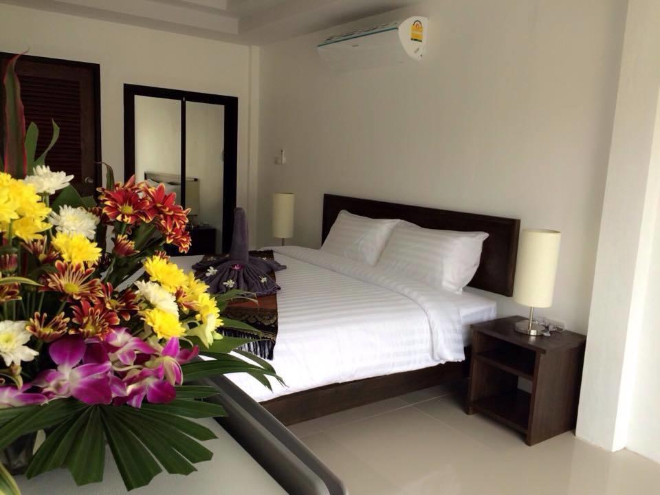 The Seashore Kamala Service Apartment Pokoj fotografie